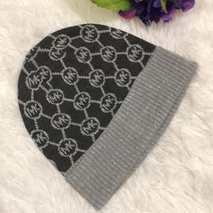 MICHAEL Michael Kors monogram gray & silver beanie